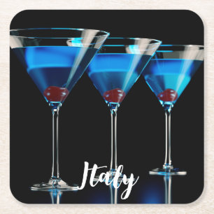 Dessous-de-verre Carré En Papier Trois cocktails bleus avec cerise sur noir