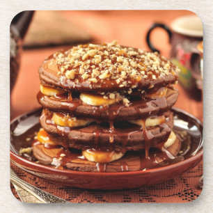 Dessous-de-verre Crêpes de chocolat avec les bananes et le caramel