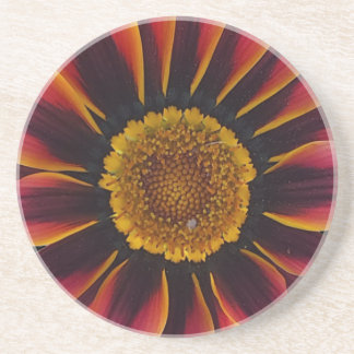 Dessous de verre de fleurs rouges et jaunes