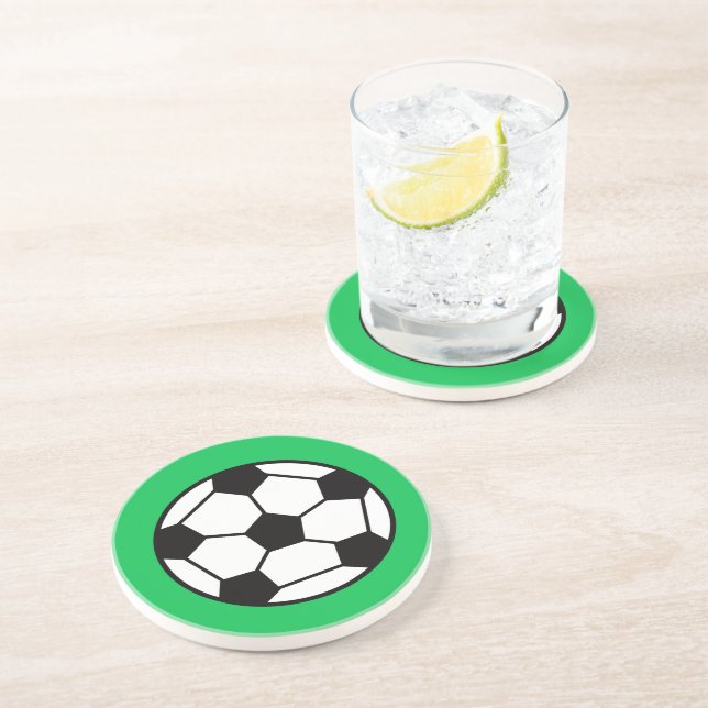 Dessous De Verre En Grès Bal De Football Drôle Sur Arrière - plan Vert (Côté)