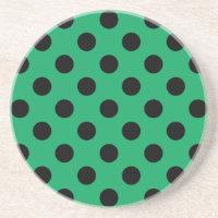 Pois noirs sur vert frais