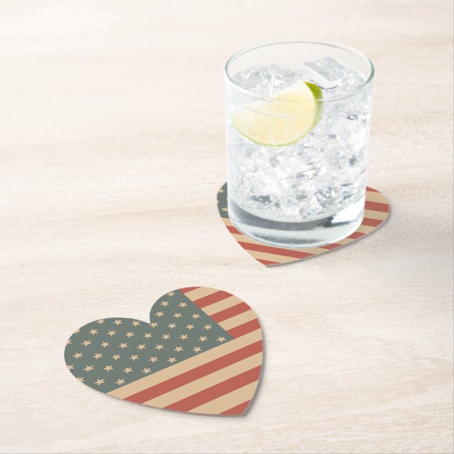 Dessous-de-verre En Papier Dessous de verre de papier cardiaque patriotique (En situation)