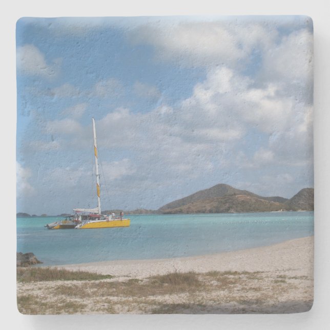 Dessous-de-verre En Pierre catamaran sur une plage à Antigua Dessous de verre (Devant)
