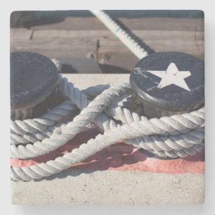 Dessous-de-verre En Pierre Corde attachée à deux bornes