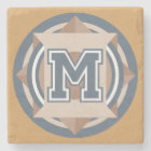 Initiale du monogramme "M"