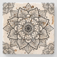Mandala floral noir sur fond blanc