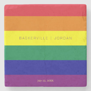 Dessous-de-verre En Pierre Noms de date personnalisée du Mariage Rainbow Flag