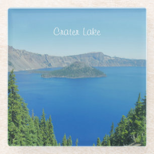 Dessous-de-verre En Verre Lac Crater avec ciel bleu et eau photo