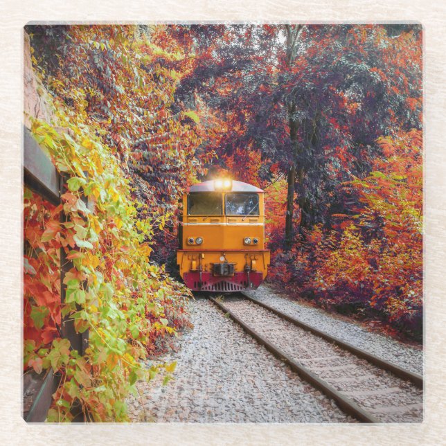 Dessous-de-verre En Verre Moteur de train diesel classique à l'automne (Devant)