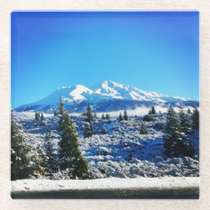 Dessous-de-verre En Verre Neige d'hiver à Mount Shasta, Californie