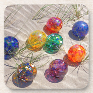 Dessous-de-verre États-Unis, Oregon. Flotteurs en verre colorés sur
