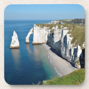 Dessous-de-verre Famous cliffs of Etretat in France