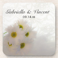 Mariage de dentelle et marguerites blanches