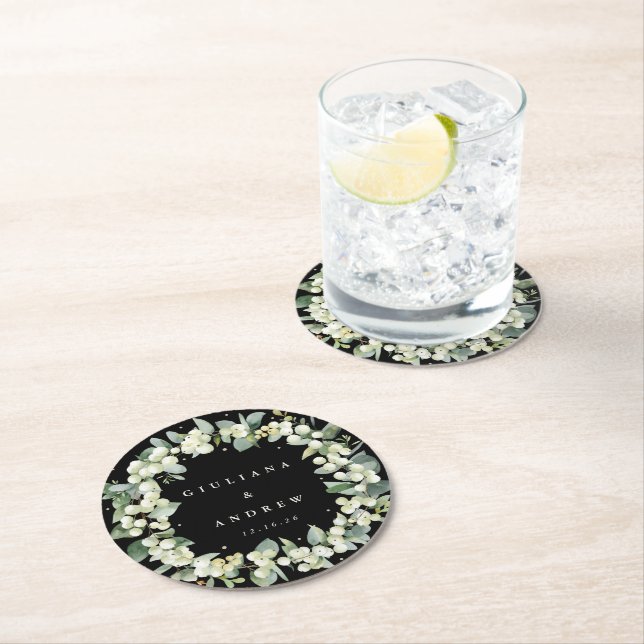 Dessous-de-verre Rond En Papier Black Snowberry & Eucalyptus Mariage d'hiver (En situation)
