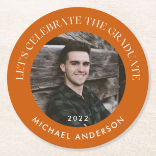 Dessous-de-verre Rond En Papier Célébrez le Diplômé Burnt Orange Graduation