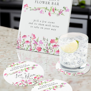 Dessous-de-verre Rond En Papier L'amour Fleur sauvage rose est en Fête des mariées