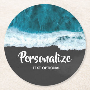 Dessous-de-verre Rond En Papier Ocean Waves sur la plage de sable noir