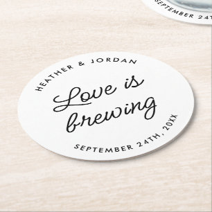 Dessous-de-verre Rond En Papier Réception de mariage Modern Love Is Brewing