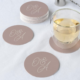 Dessous-de-verre Rond En Papier Rose Taupe   Mariage de monogramme de script surdi