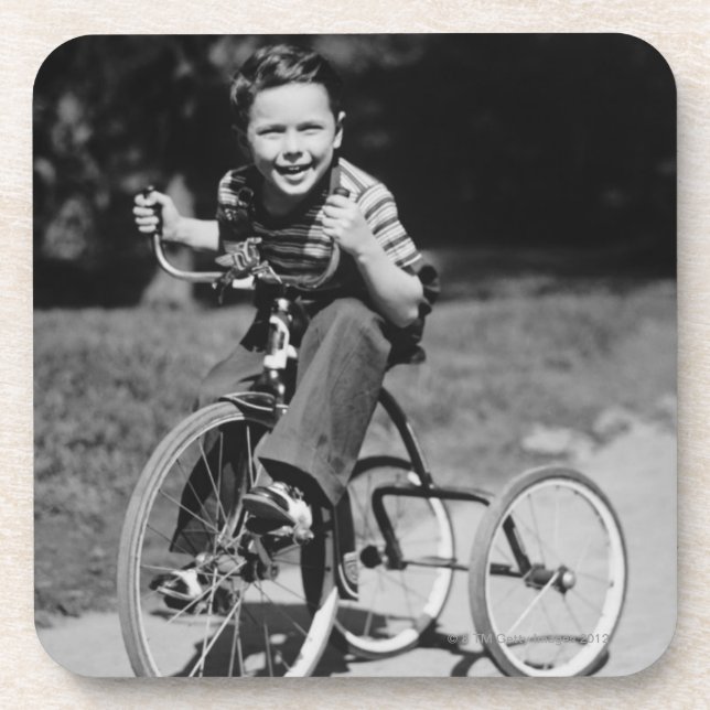 Dessous-de-verre Tricycle d'équitation de garçon (Devant)