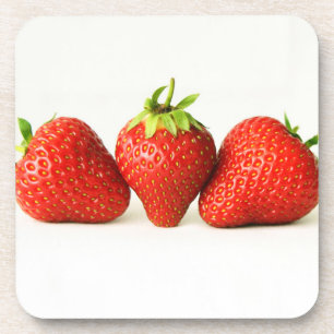 Dessous-de-verre Trois fraises sur la côte blanche