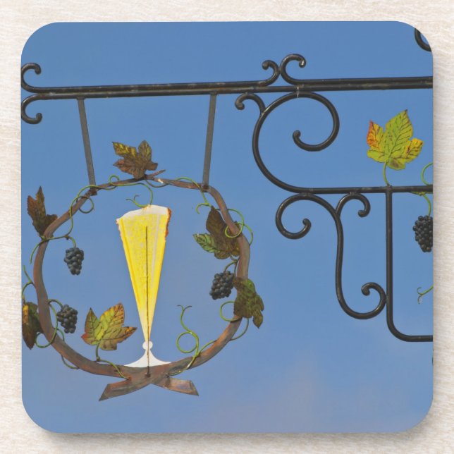 Dessous-de-verre Un panneau en fer forgé qui illustre le thème (Devant)