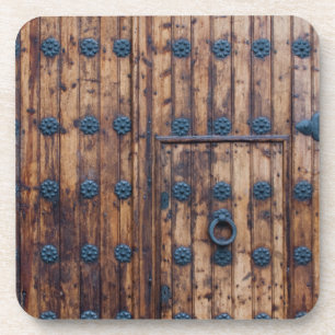 Dessous-de-verre Vieille petite porte dans les grandes portes