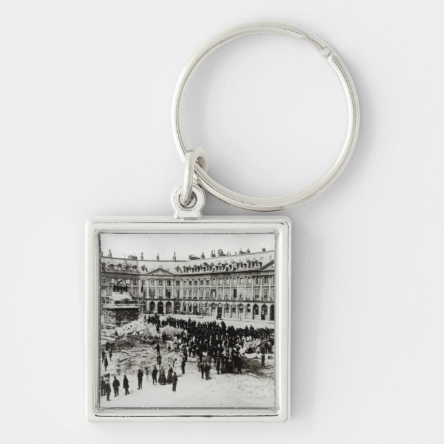Destruction of the Vendome Column Keychain (Front)