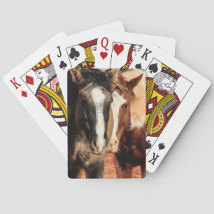 Deux cartes de jeu de chevaux