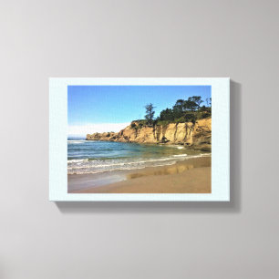 Devil's Punchbowl State Park, Oregon Canvas Print