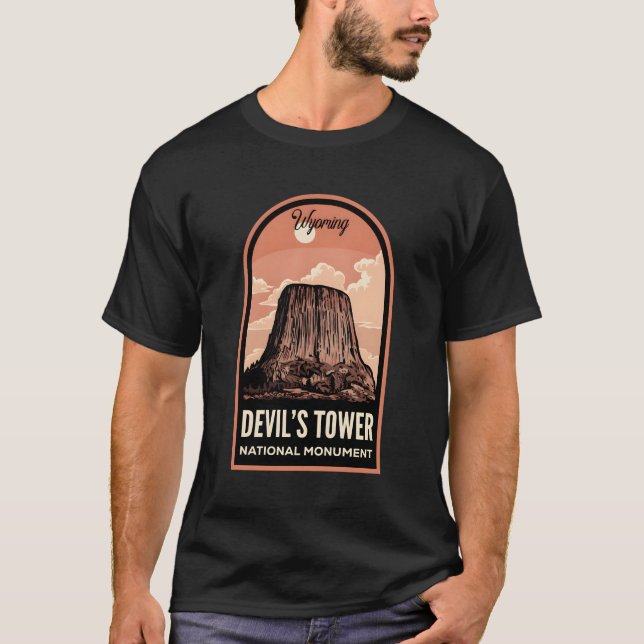 Devil'S Tower National Monut Wyoming T-Shirt (Front)