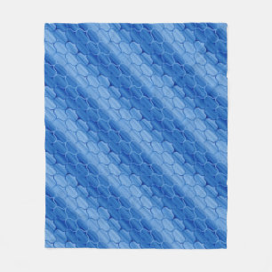 Diagonal Light and Dark Blue Ogee Pattern Fleece Blanket