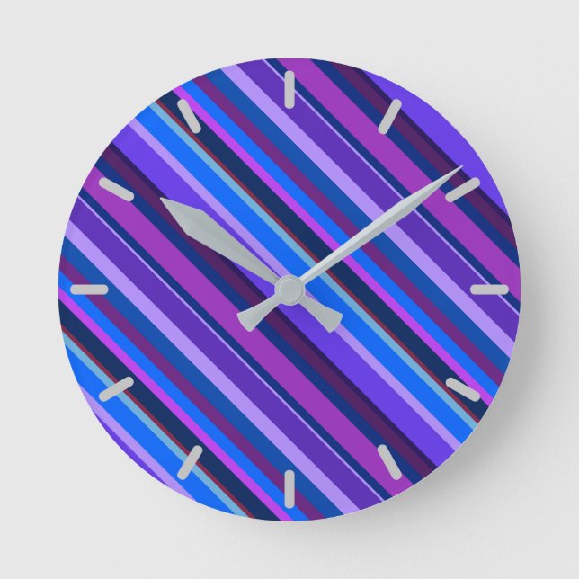 Diagonal stripes in blue and purple round clock (Front)