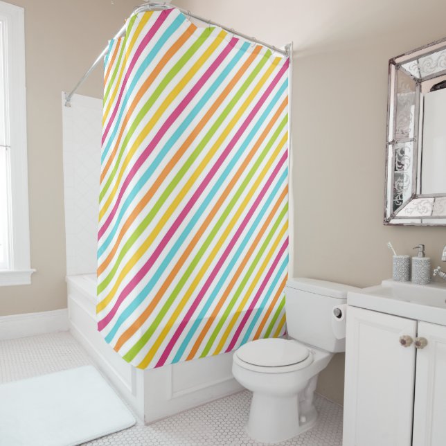 Diagonal stripes in vibrant colors (In Situ)