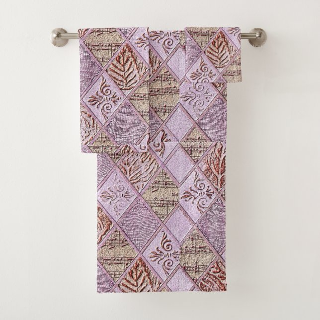 Diamond Designs In Pinks Bath Towel Set (Insitu)