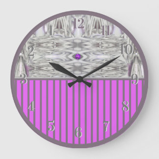 Diamond Pattern in Purple Backward Clock
