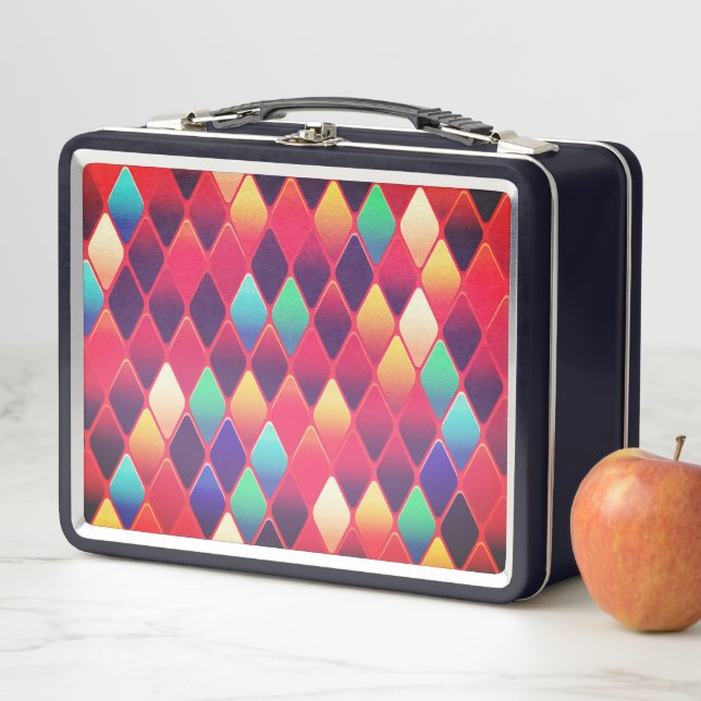 Diamond Pattern Metal Lunch Box (In Situ)