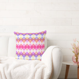 Diamond Pattern Throw Pillow
