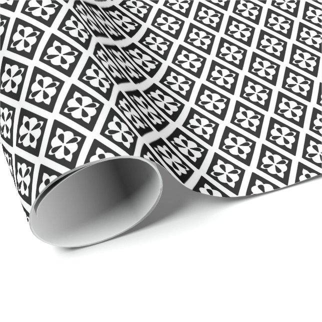 Diamond pattern - white and black wrapping paper (Roll Corner)