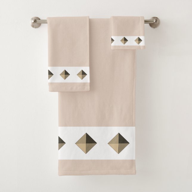 Diamond Pyramids on Sand Beige Bath Towel Set (Insitu)
