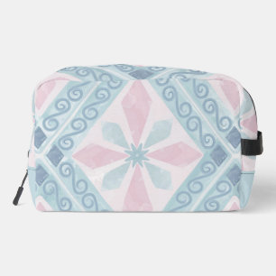 diamond shaped blue pattern dopp kit