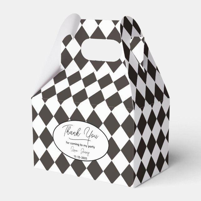 Diamond Tile Black and White Favor Box (Front Side)