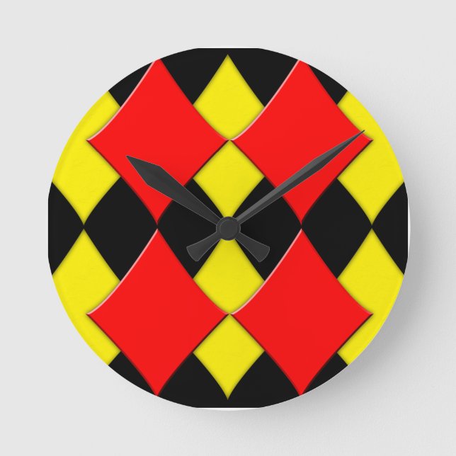 Diamonds Round Clock (Front)