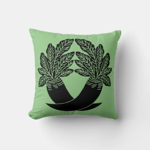 DIFFERENT RADISH CUSHION