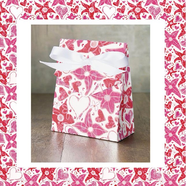 Different Style Of Flower & Hearts Pattern Favor Box (Creator Uploaded)
