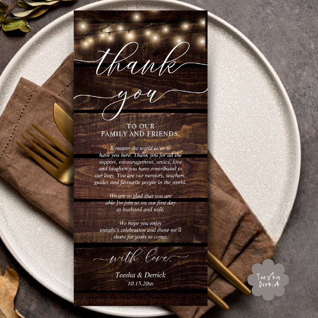 Dîner Rustique Mariage Cadre Carte de remerciement (Rustic Wedding Dinner Place Setting Thank You Card Reception in Cottage Brown Wood String Lights)