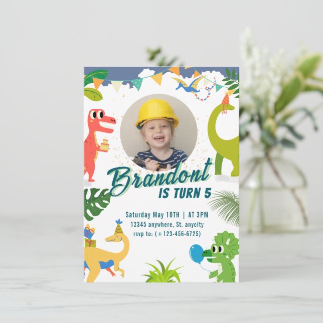 Dinosaur Anniversaire Fête Invitation (Debout devant)