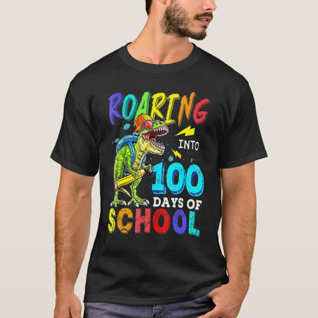 Dinosaur T Rex Roaring Into 100 Days Of School Tea T-Shirt (Front)
