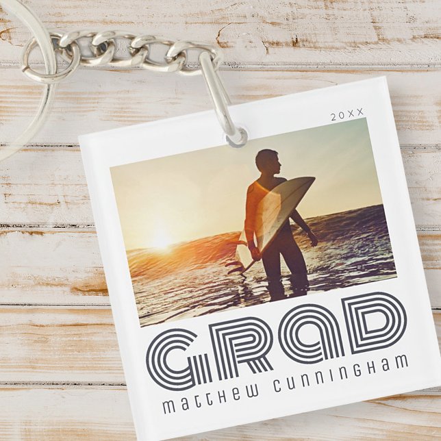 Diplômé 20XX Rétro Cool Simple Année de fin d'étud (Créateur téléchargé)