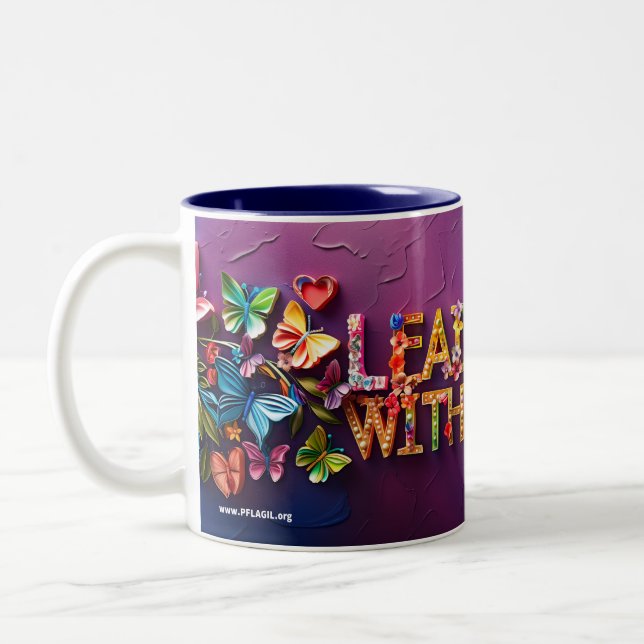 Diriger avec amour - Mug de canneberge (Gauche)
